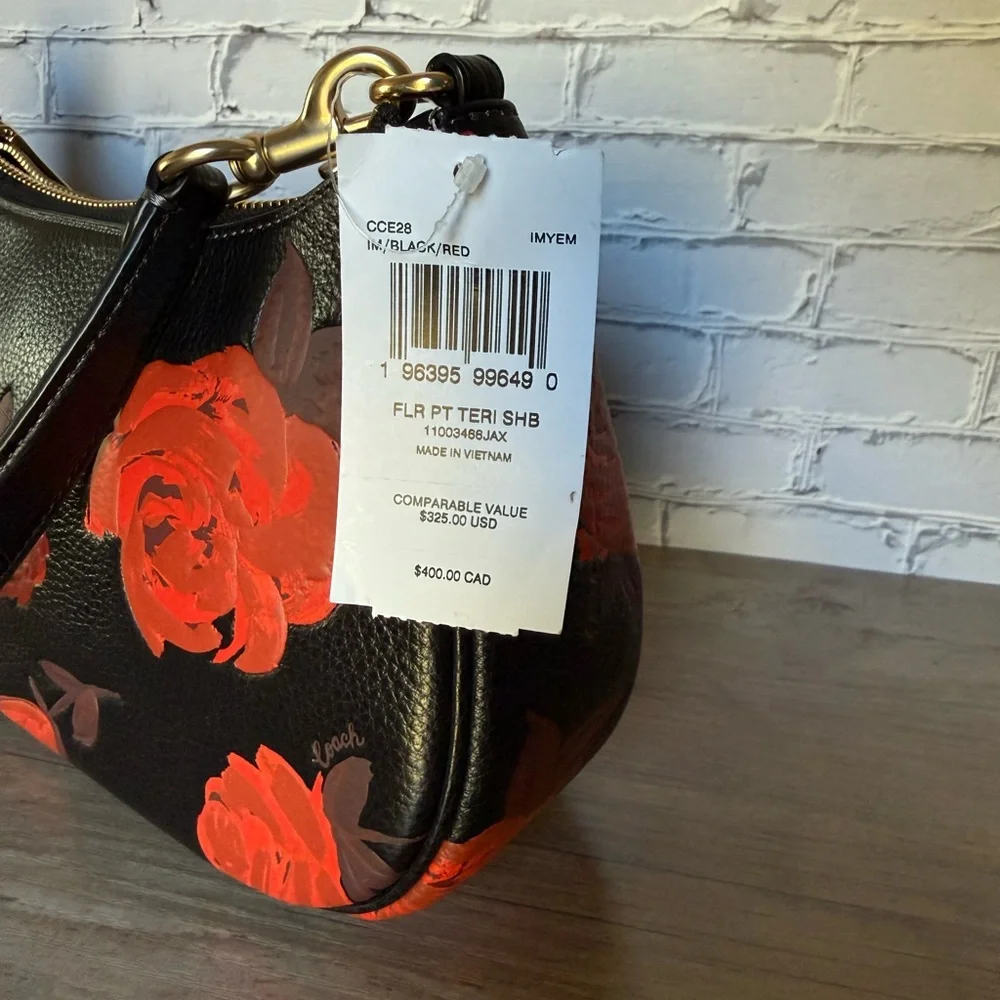 Coach Black and red Teri Shoulder and Crossbody Bag CCE28 NWT